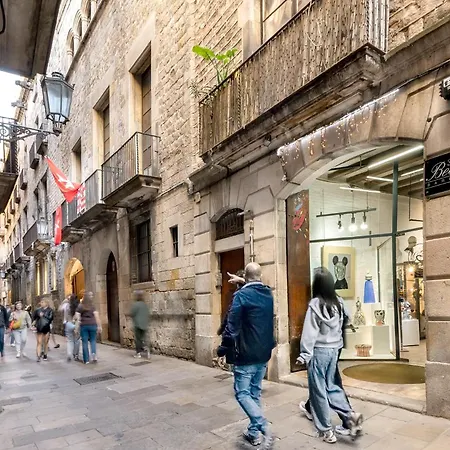 Montcada Born A * Barcellona